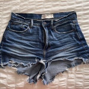 Abercrombie & Fitch High Rise Jean shorts
